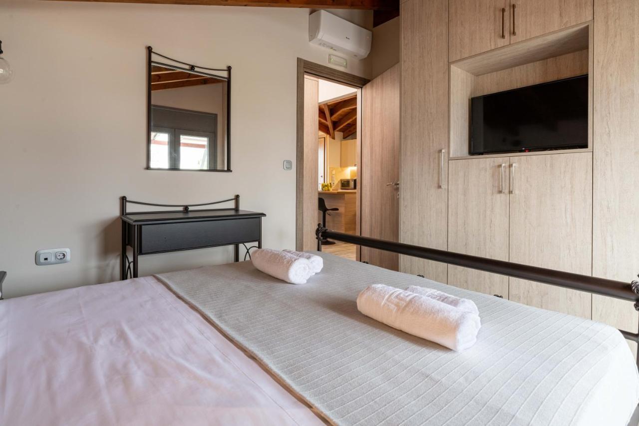 Tsatos Luxury Residence Kremasztí Kültér fotó